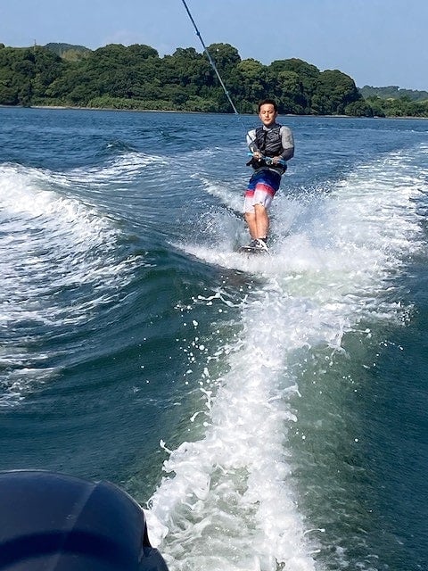 ウエイクボードの楽しみ方🌊 - ヤマハマリーナ浜名湖ブログ | ヤマハマリーナ浜名湖